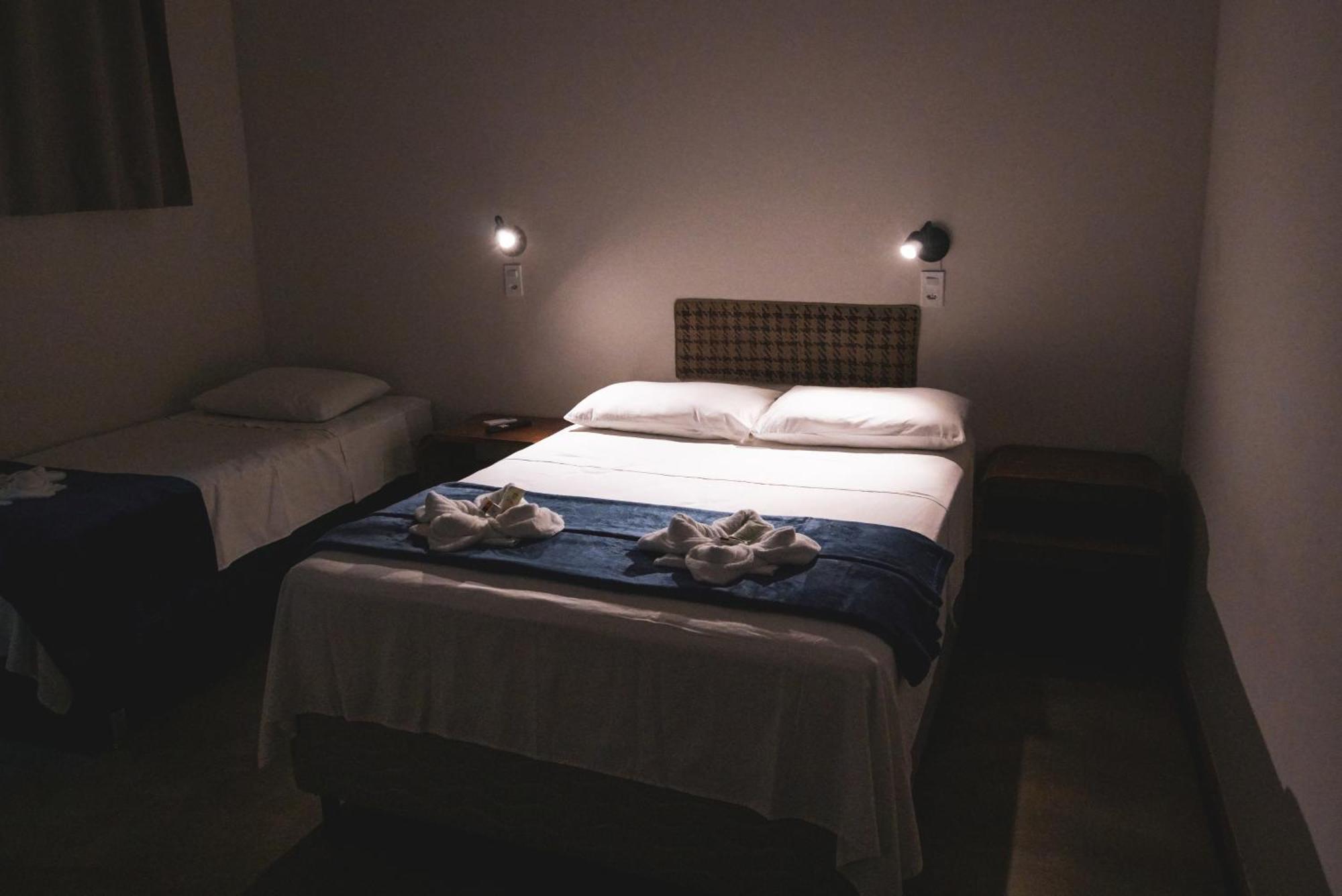 Local Hostel Novo Airao Luaran gambar