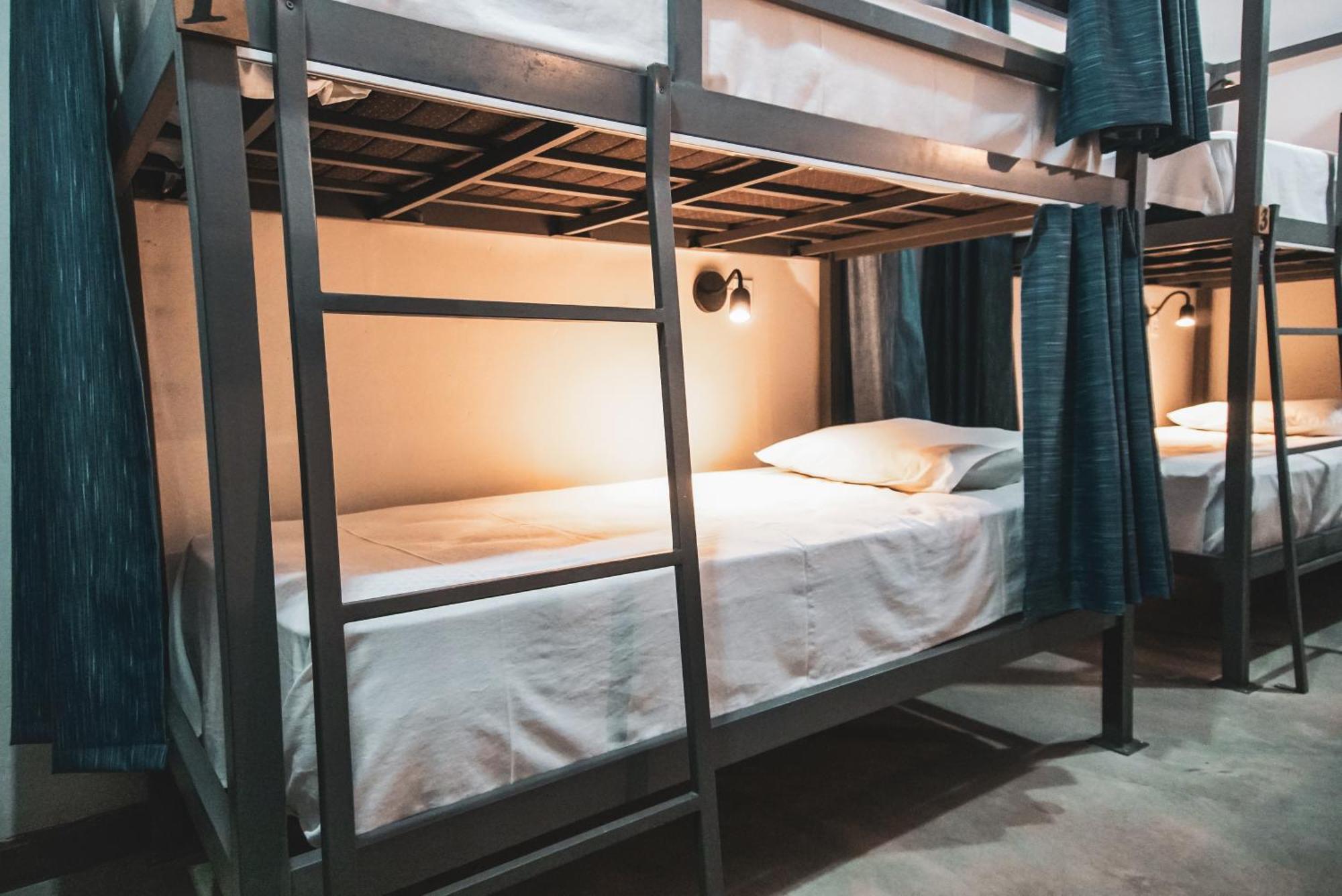 Local Hostel Novo Airao Luaran gambar