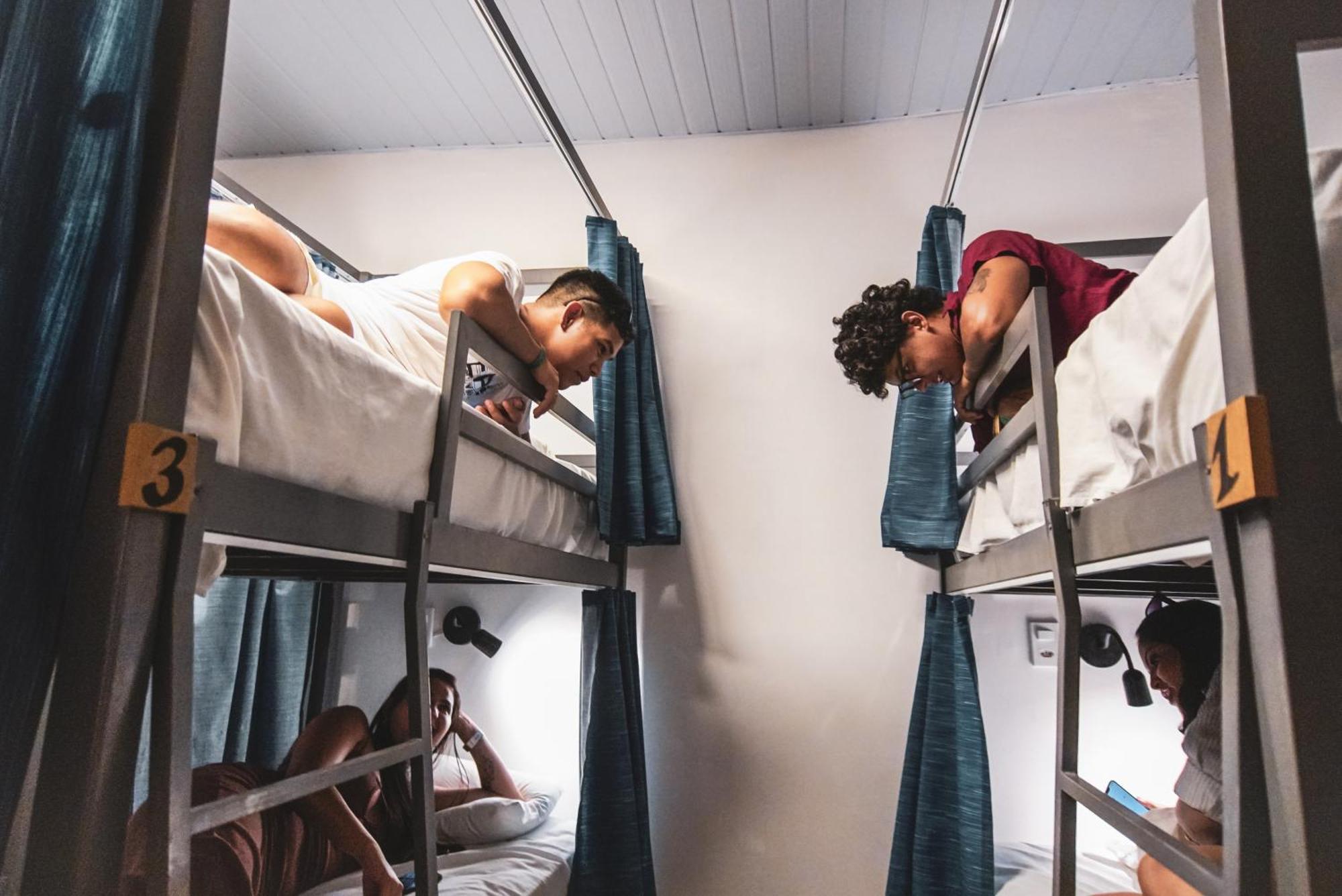 Local Hostel Novo Airao Luaran gambar
